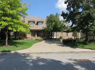 8810 E Woodcrest Cir, Wichita, KS 67206