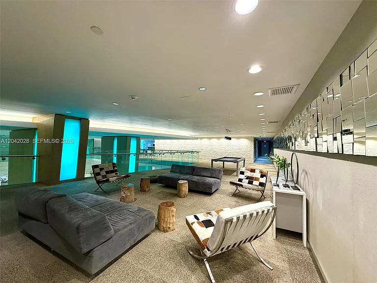 92 SW 3rd St #4311 — Photo 46