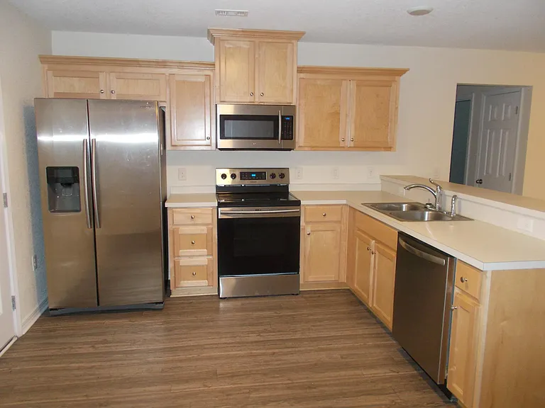 4533 Arcadia St — Photo 7