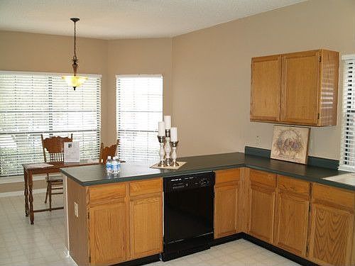 4th image of 9045 Sarasota Woods