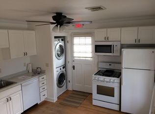 620 Maple Ave, Waukesha, WI 53186