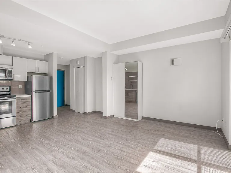 Helene Apartments — Photo 7