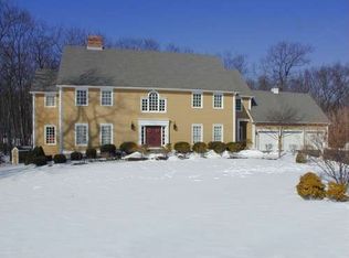 94 Deer Run, Avon, CT 06001