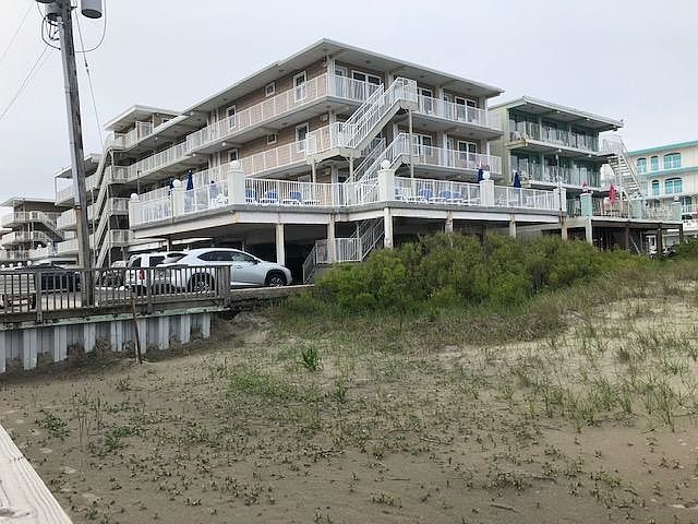 1st image of 8401 Atlantic Ave #314