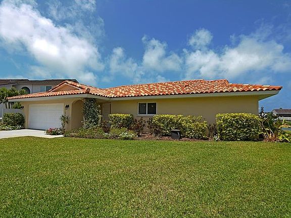 2nd image of 2166 Louisa Dr
