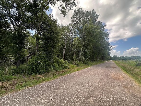 3rd image of Township Road 1 Fm 489