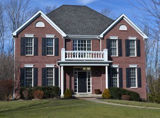 811 Huron Ct, Gibsonia, PA
