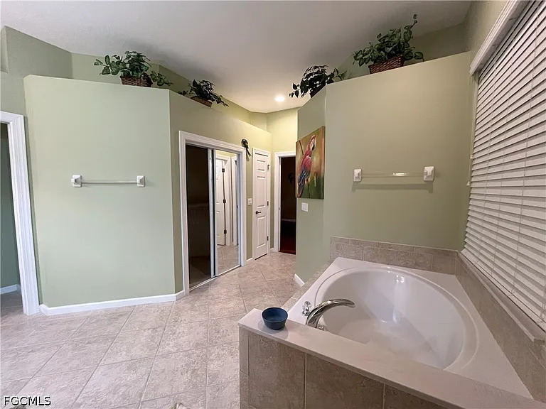26455 Doverstone St — Photo 13