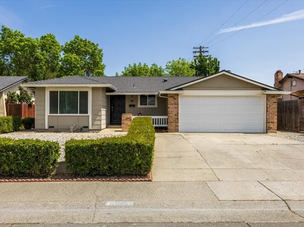 3538 Huntsman Dr, Sacramento, CA 95826