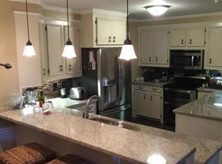 1569 Hutton Pl, Charleston, SC 29407