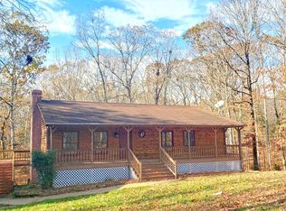 412 Poplar Spring Ln, Farmville, VA 23901
