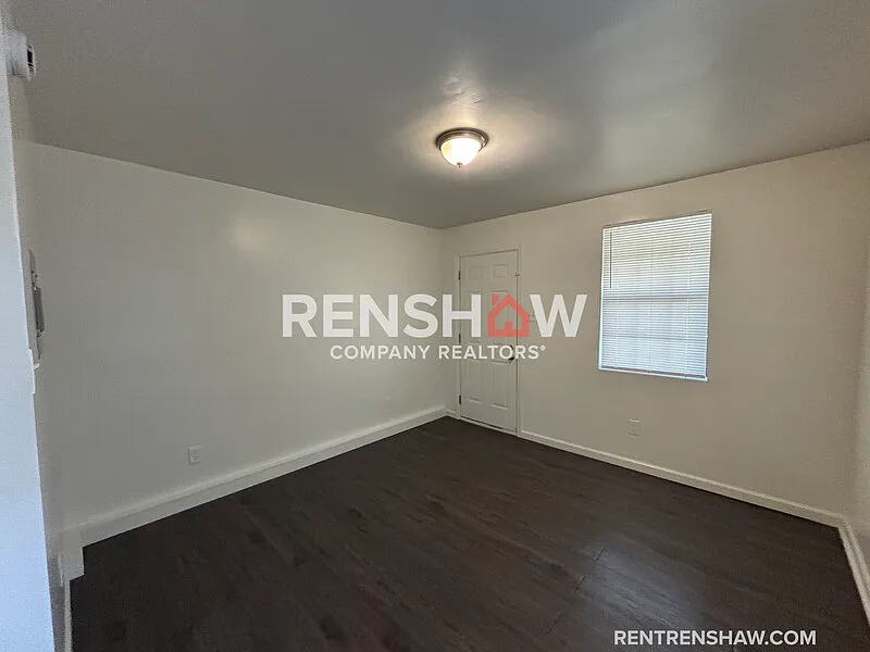 259 Maryland Ave — Photo 3