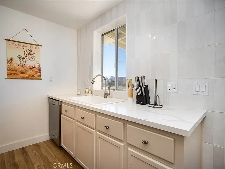 63365 Cobalt Rd — Photo 10