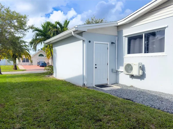 8940 SW 198th Ter #0, Miami, FL 33157