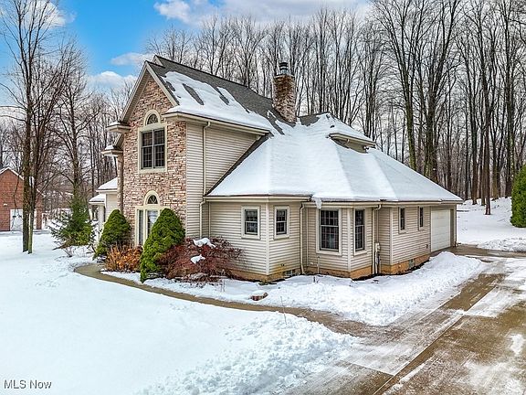 3rd image of 11195 Spiceberry Cir