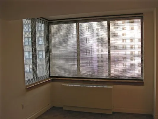 Rented by Classic Marketing- 530 Park1 | media 77