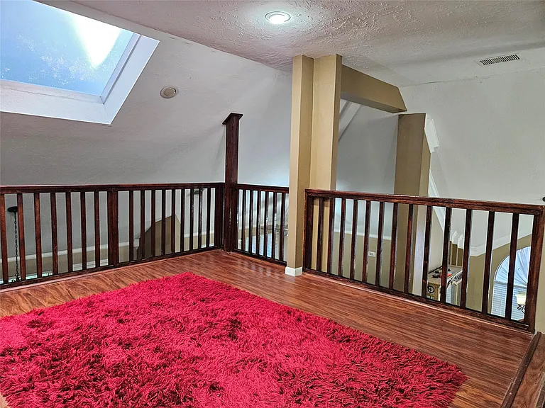 8807 Vista Springs Dr — Photo 14