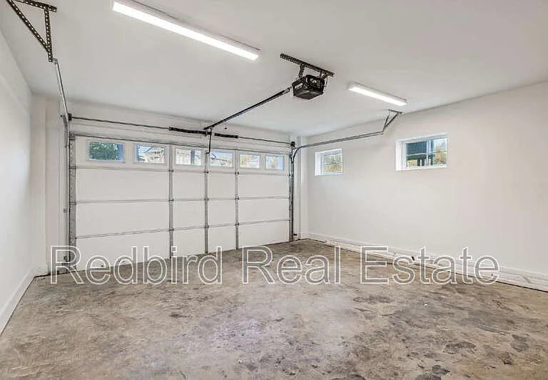 2050 McKinley St — Photo 31