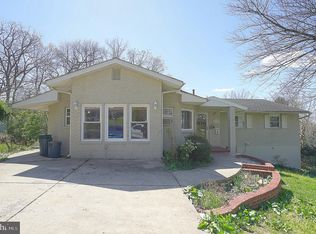 6615 Cottonwood Dr, Alexandria, VA 22310