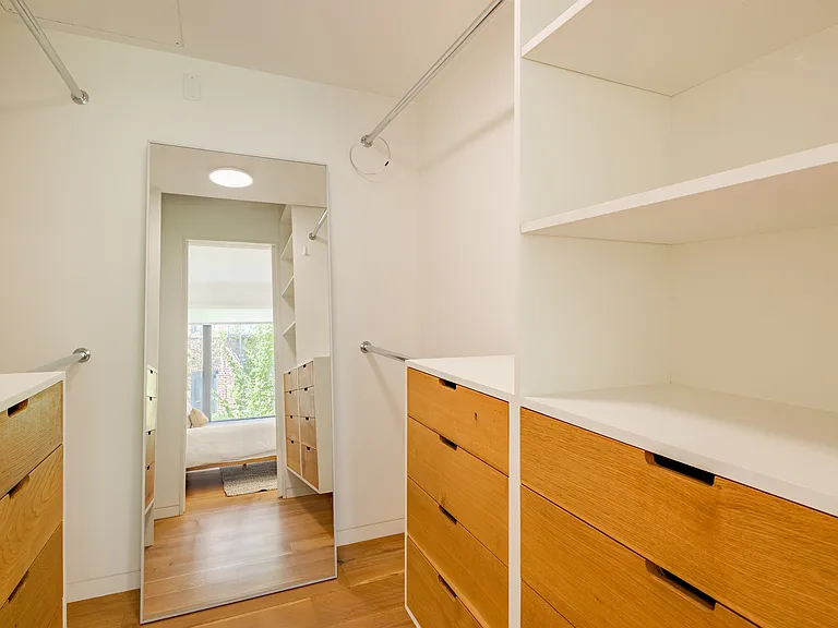 32 Frost St #THM — Photo 23