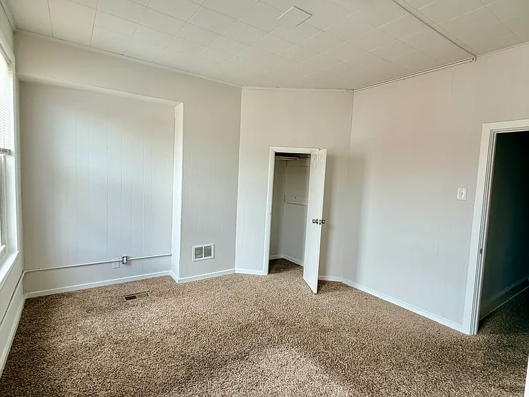 2054 E Stella St — Photo 10