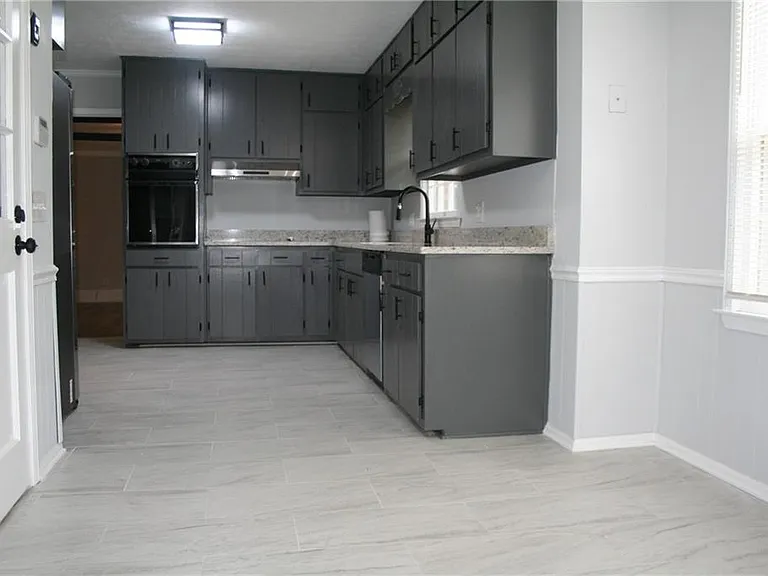2075 Pinewood Dr — Photo 15