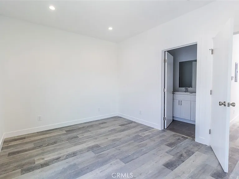 5148 Riverton Ave #5144 — Photo 27