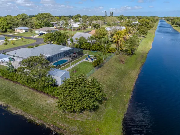 2513 SE Hallahan Street, Port St Lucie, FL 34952