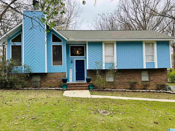 3243 Edenburg Dr, Bessemer, AL 35023