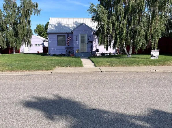 338 5th Ave SE, Cut Bank, MT 59427