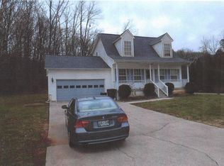 100 Hardwick Ln, Lenoir City, TN 37771