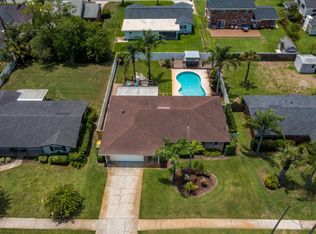 1928 N 10th St, Jacksonville Beach, FL 32250