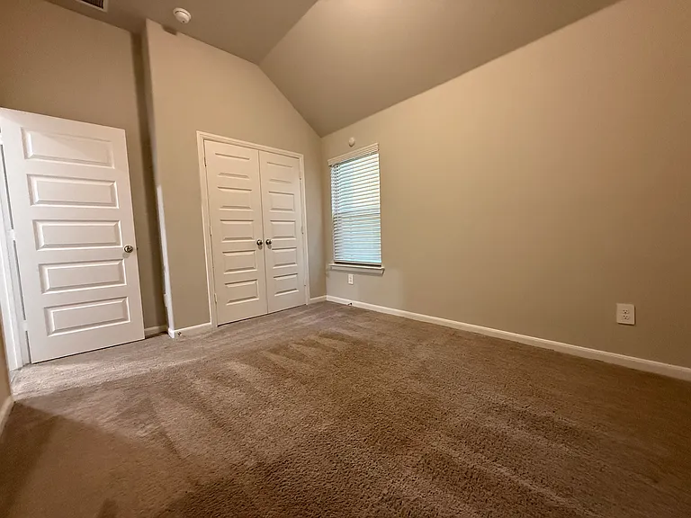5431 Big Thicket Ln — Photo 17