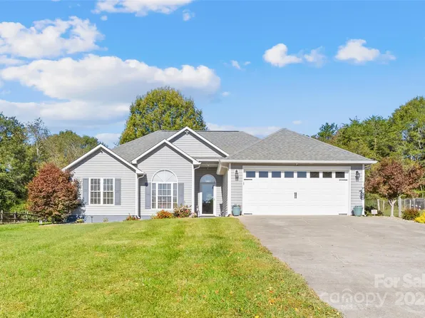 162 Planters Row Rd, Iron Station, NC 28080