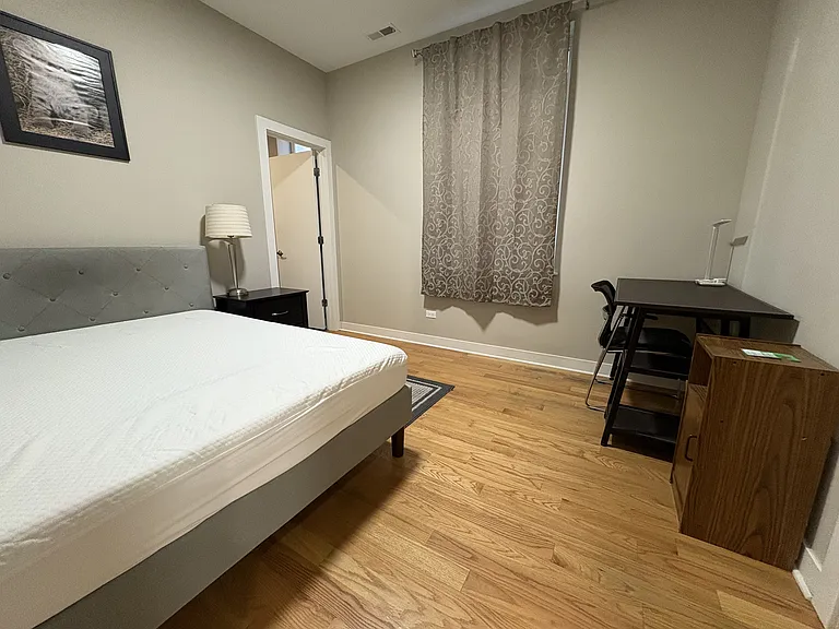 1017 S Claremont Ave #2 — Photo 7