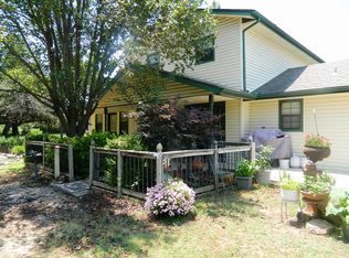 10251 Danielson Dr, Guthrie, OK 73044