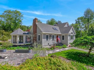 12 Touchstone Drive, Kennebunkport, ME 04046