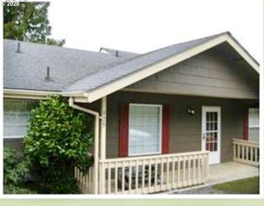 975 Old County Rd, Brookings, OR, 97415