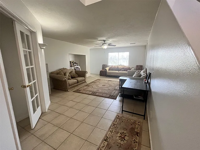 28723 Sedgefield St — Photo 24