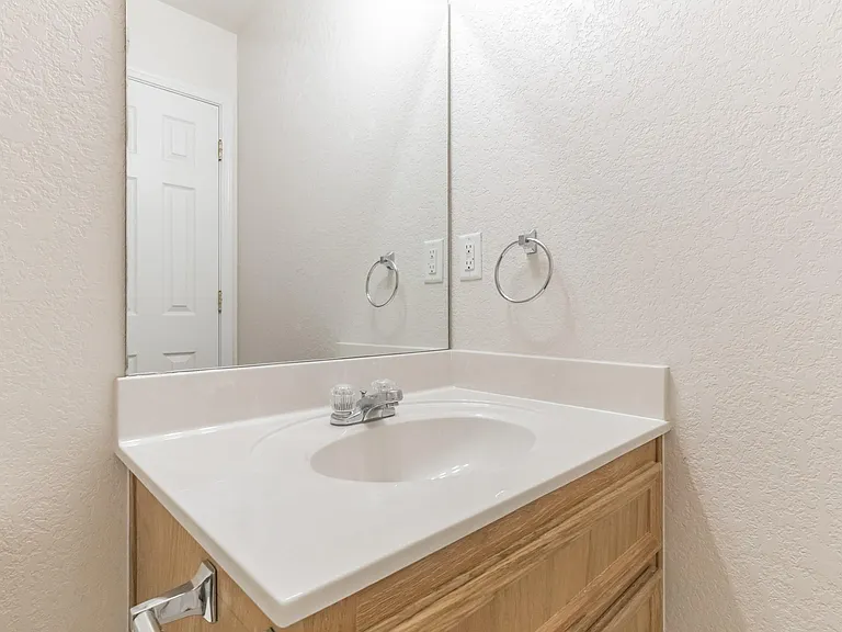 319 Cedar Ridge Dr #A — Photo 21