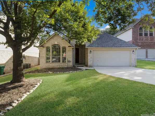 1302 Charlisas Way, San Antonio, TX 78216