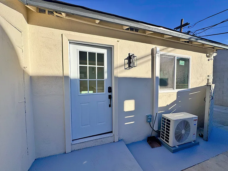 231 Vista Ave #1/2 — Photo 18