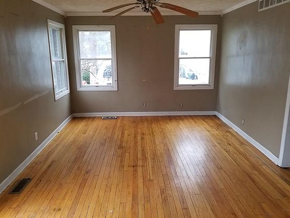 5th image of 1011 E Brunswick Ave