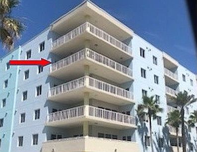 5th floor 400 sq ft balcony