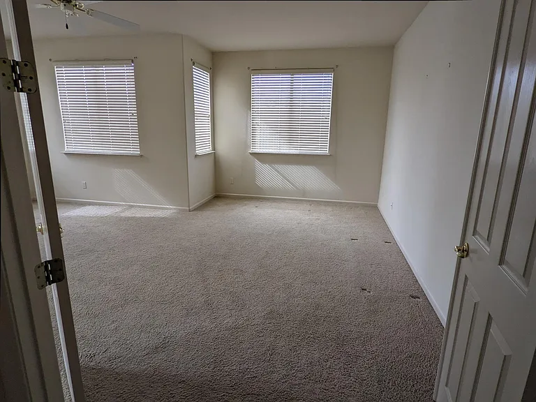 6201 Goldeneye Ct — Photo 9
