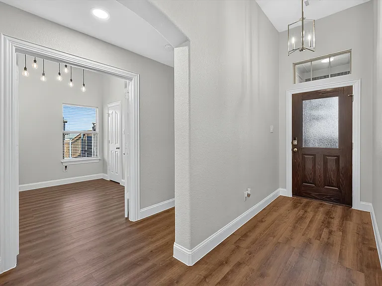 3628 Jockey Dr — Photo 5