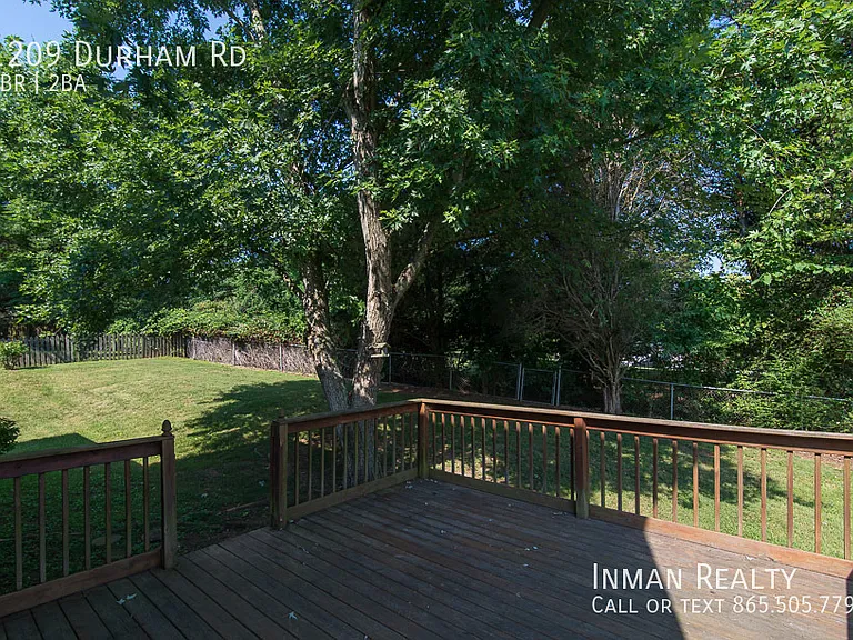 1209 Durham Rd — Photo 16