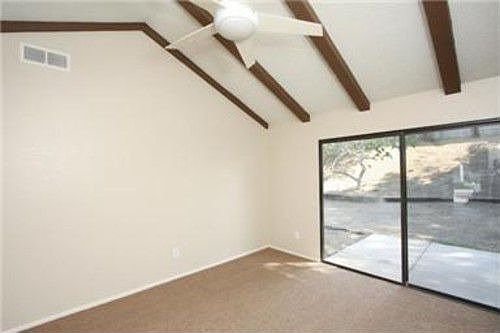 4th image of 25771 Mariposa St