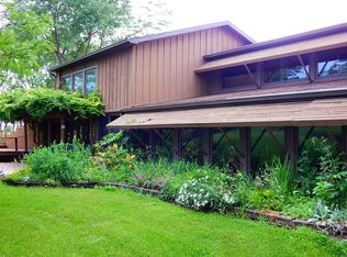 5545 Starr Ave, Oregon, OH 43616