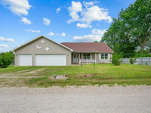 24612 Maple Street, Pittsburg, MO 65724